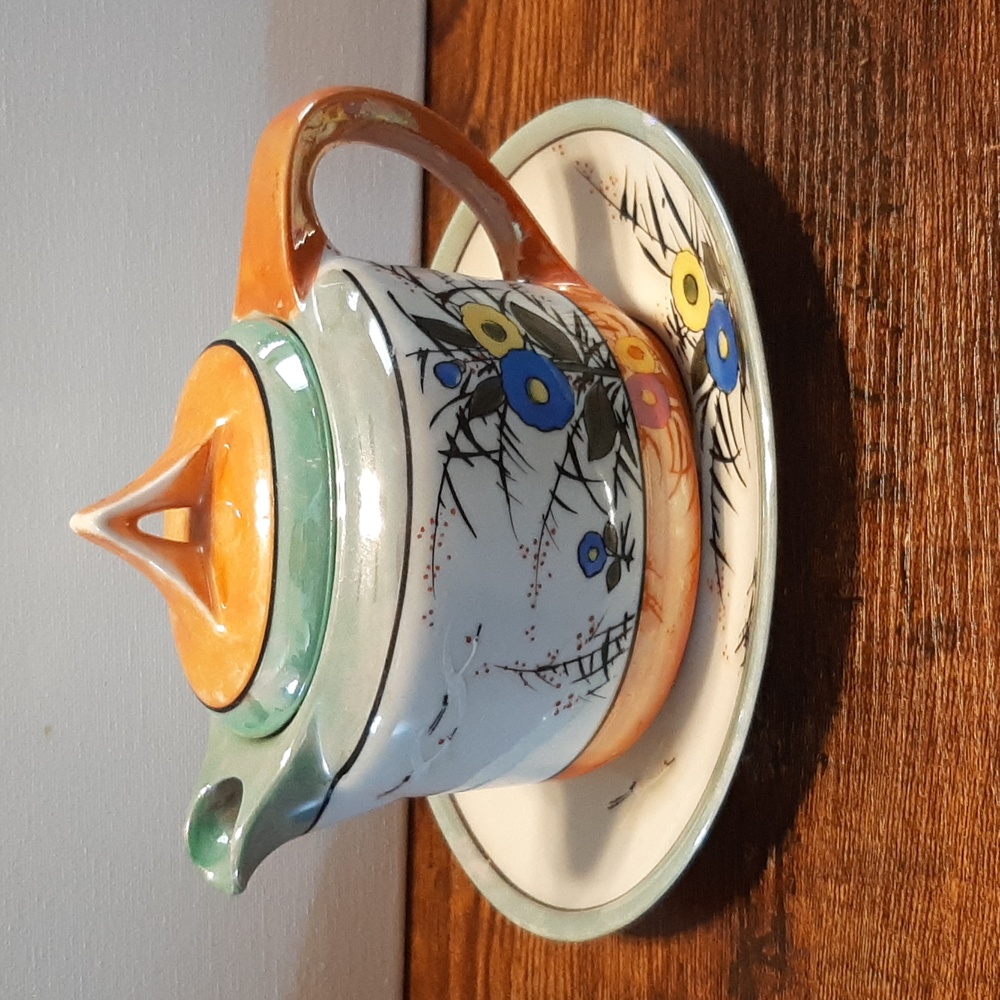 Vintage Goldcastle Chikusa Japan Teapot with lid & Underplate hand paint…